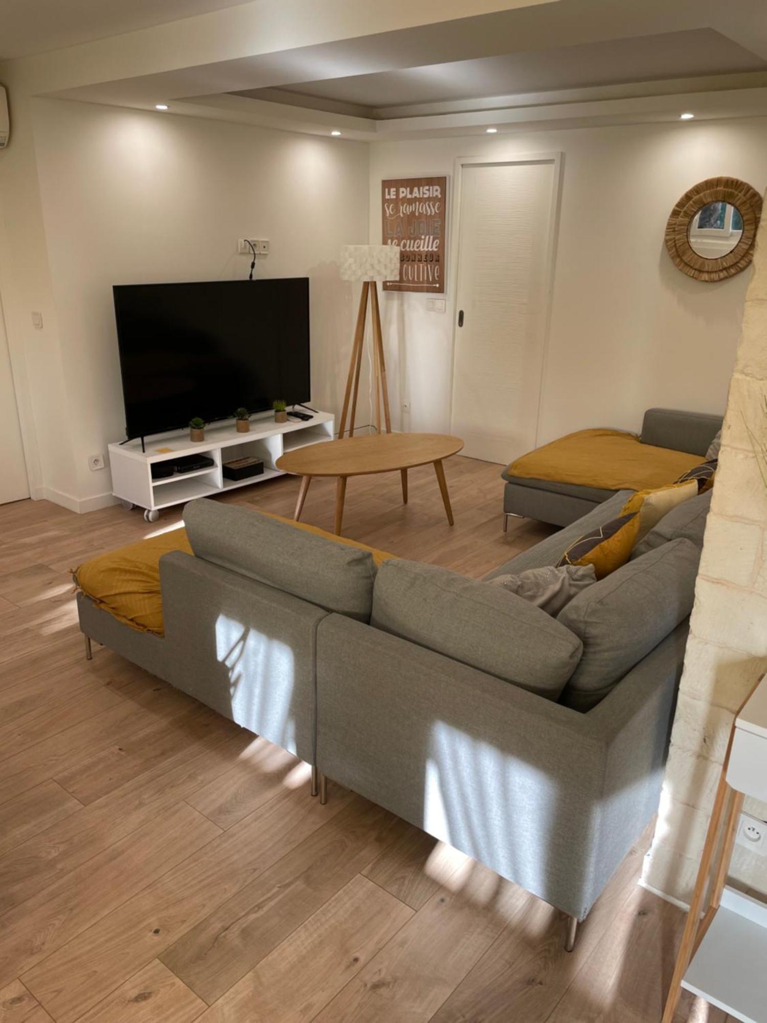 Joli Rez De Jardin 4 Pieces A Cagnes Sur Mer 外观 照片